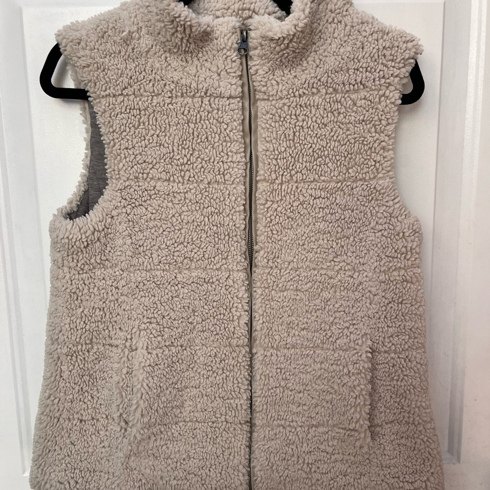 Dylan Cream Teddy Vest